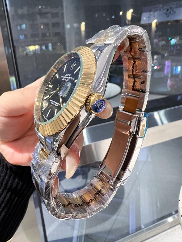 ブランド時計内部構造